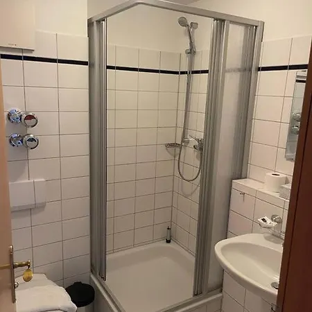 Ferienwohnung Lilie - Zentral In Bad Wiessee Exterior photo